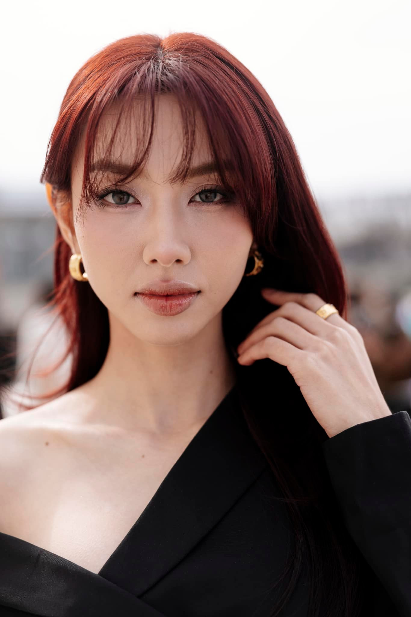 Hoa hậu Thùy Tiên bị chê nhạt nhòa, không đẳng cấp như Hồ Ngọc Hà khi dự sự kiện của nhà mốt danh tiếng - Ảnh 10.