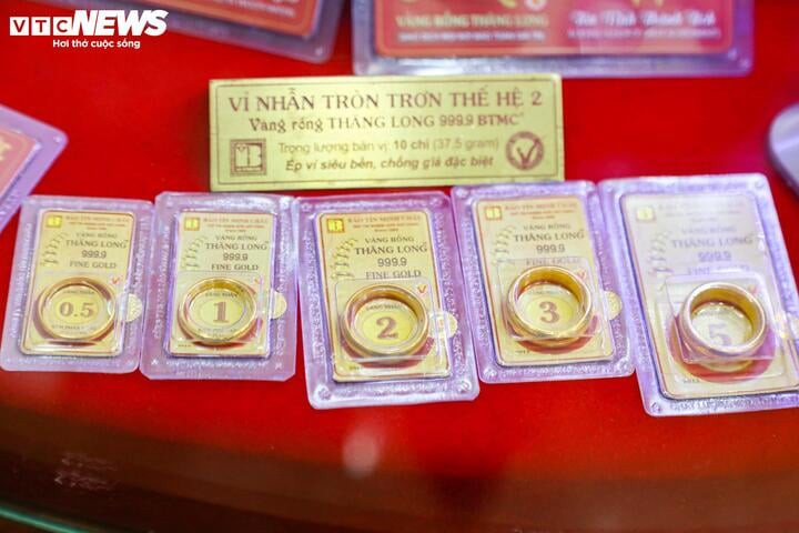 Bà Doãn Thị Mai (quận Hoàn Kiếm, Hà Nội) cho biết:
