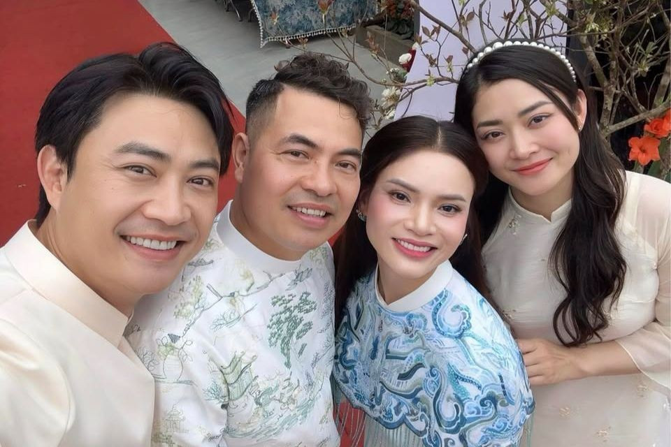 Nhan sắc đời thực nữ NSND xứ Nghệ trẻ tuổi nhất vừa làm lễ ăn hỏi ở tuổi 43 - Ảnh 2.