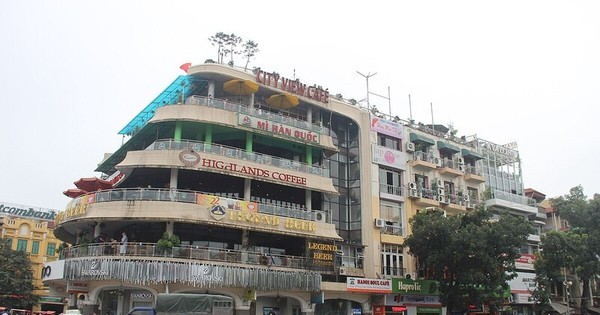 Hà Nội xem xét phá bỏ tòa nhà ‘Hàm cá mập’- Ảnh 1.