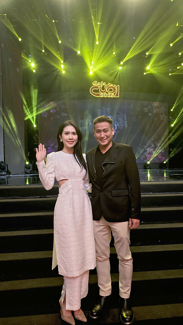 'Ông bố' bỏ rơi con trong 'Cha tôi, người ở lại' có cuộc sống ngoài đời viên mãn bên vợ đẹp kém 13 tuổi - Ảnh 8.