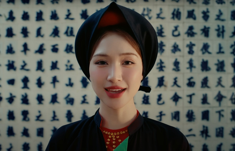 nsnd tu long hoa minzy 1.jpg