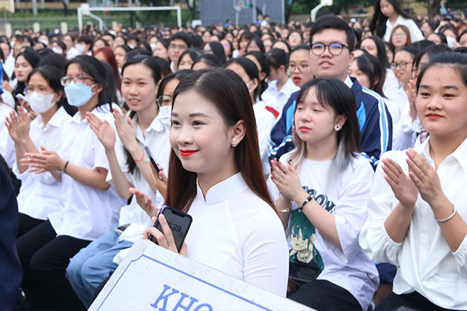 su pham.jpg