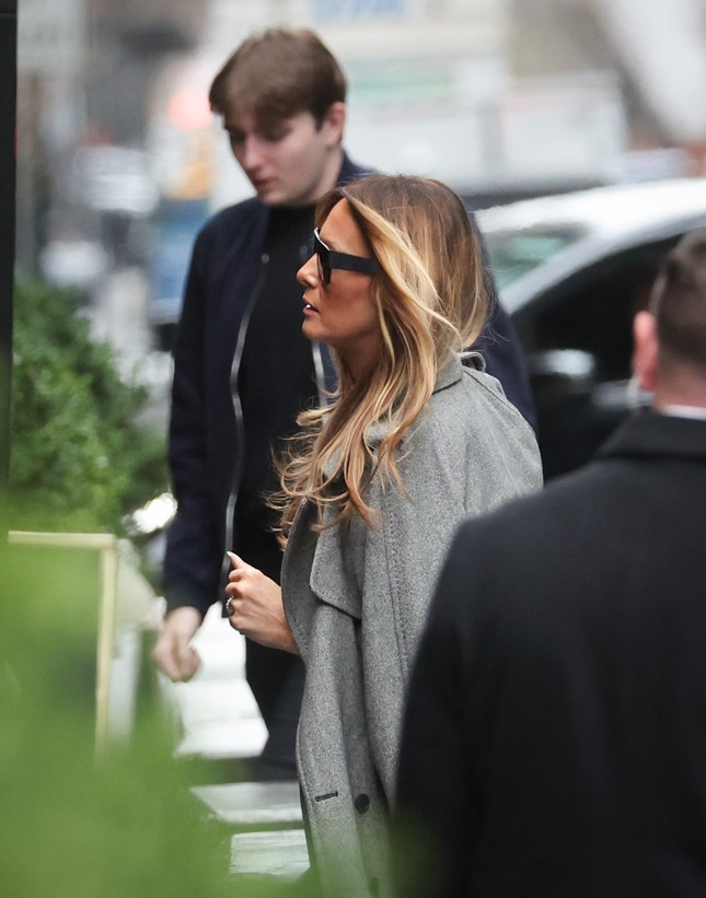 Barron như phiên bản trẻ tuổi của ông Trump- Ảnh 3.