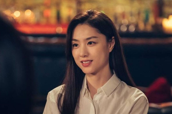 Chưa từng làm mẹ tôi kết hôn sống chung với con riêng của chồng đang tuổi dậy thì ngang bướng