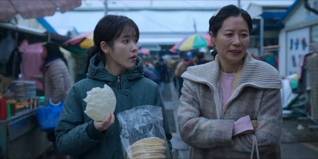 Giữa cơn mưa lời khen, 'Khi Cuộc Đời Cho Bạn Quả Quýt' bị chê vì thiếu nữ quyền? - Ảnh 3.