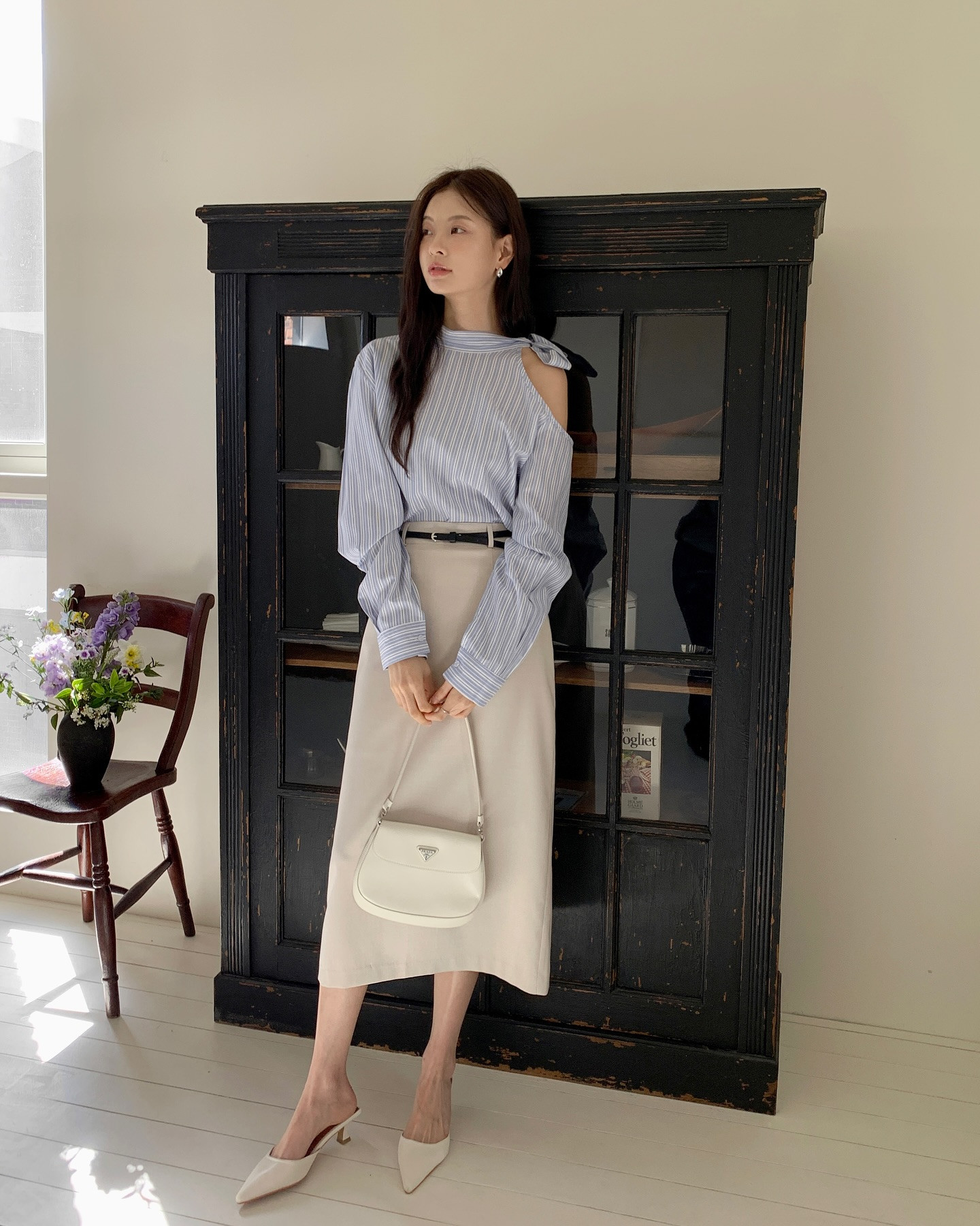 5 kiểu chân váy tối giản ai cũng có thể mặc đẹp- Ảnh 6.