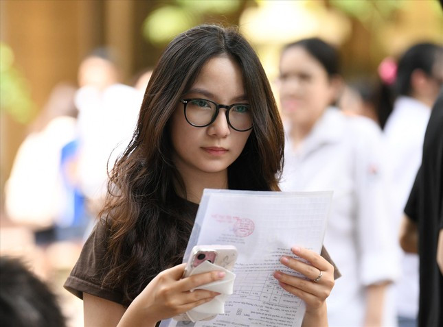 Cảnh báo nguy cơ trượt tốt nghiệp lớp 12 ảnh 1