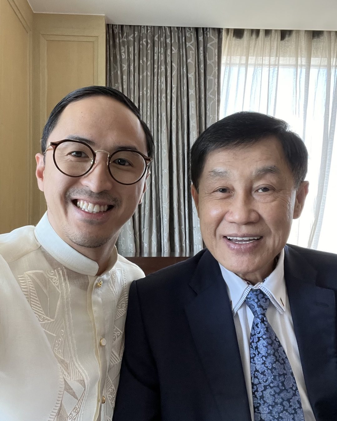 Cuộc sống hiện tại của các con Chủ tịch tập đoàn Liên Thái Bình Dương - Johnathan Hạnh Nguyễn- Ảnh 2.