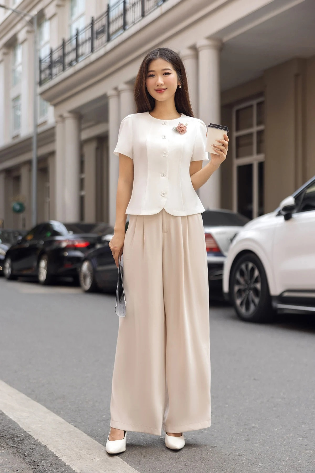 5 set đồ thời trang hè đẹp, cuốn hút cho các cô nàng mệnh Kim- Ảnh 2.