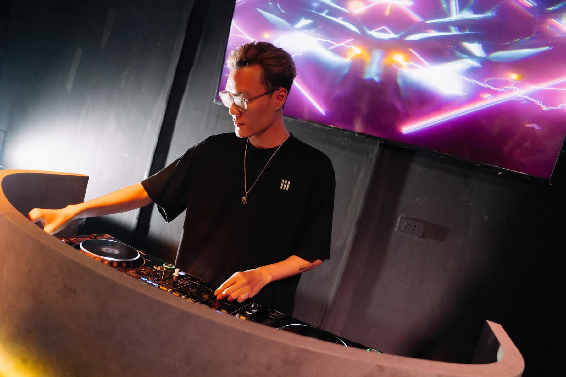 xime dj.jpg