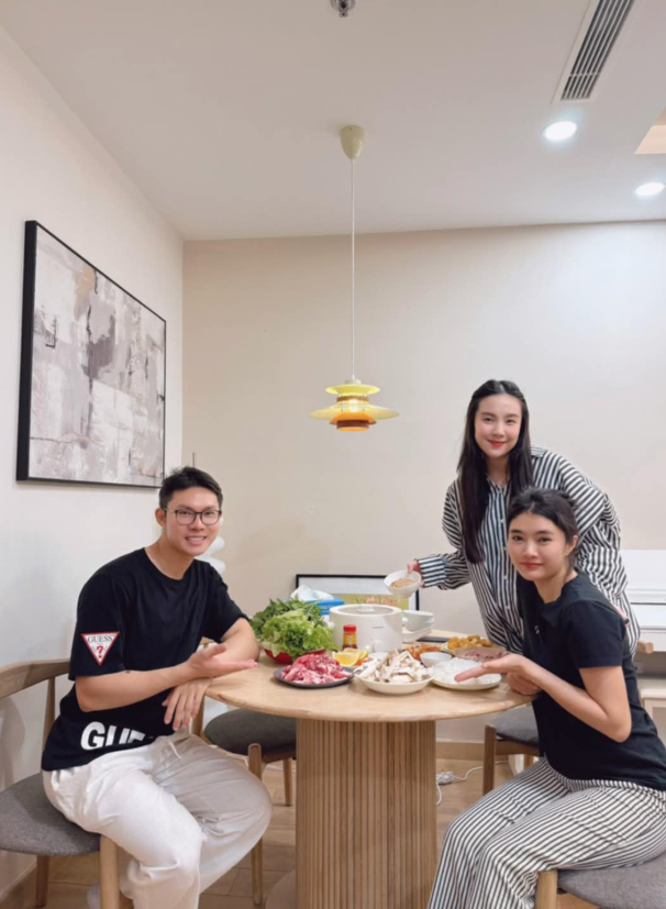 MC Mai Ngọc dọn về nhà mới chuẩn bị sinh con với thiếu gia Bắc Giang, làm cơm chia tay căn hộ nhỏ xinh- Ảnh 2.