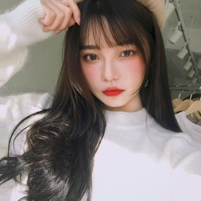 Những kiểu tóc dài siêu phù hợp cho cô nàng mặt vuông - Ảnh 6.