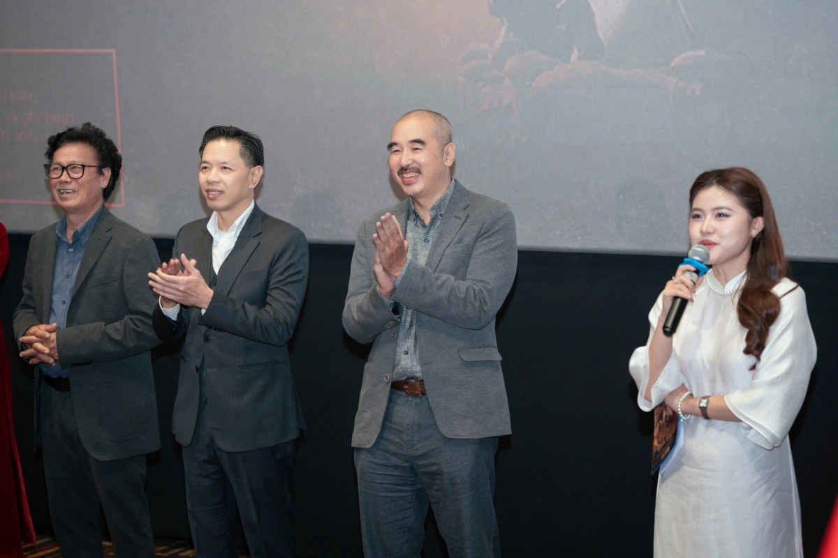 thai hoa toi nhu ca gap nuoc khi dong Dia dao hinh anh 1