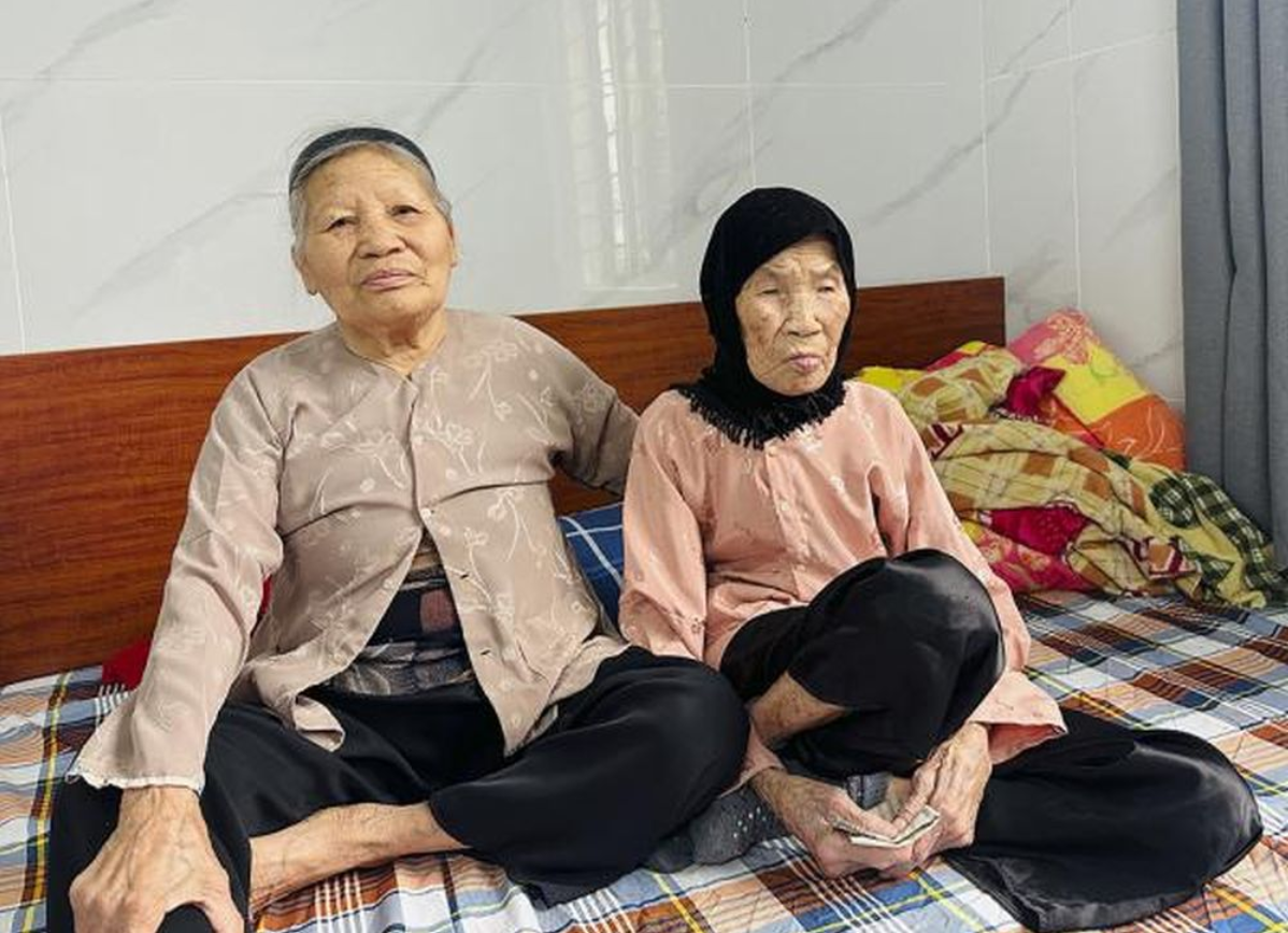 cụ bà 115 tuổi ở HN 0.png