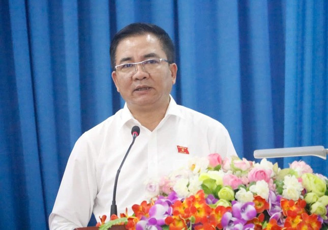 Tướng Nguyễn Minh Đức trả lời thẳng về chuyện quảng cáo của Quang Linh Vlogs ảnh 1