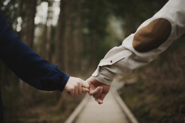 6 cung hoàng đạo lụy tình, chia tay hay đòi quay lại- Ảnh 1.