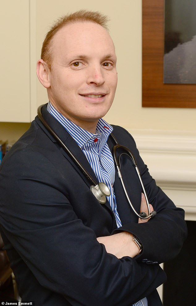 Bác sĩ cảnh báo loại dầu ăn hàng triệu người sử dụng có liên quan đến ung thư vú ác tính- Ảnh 1.