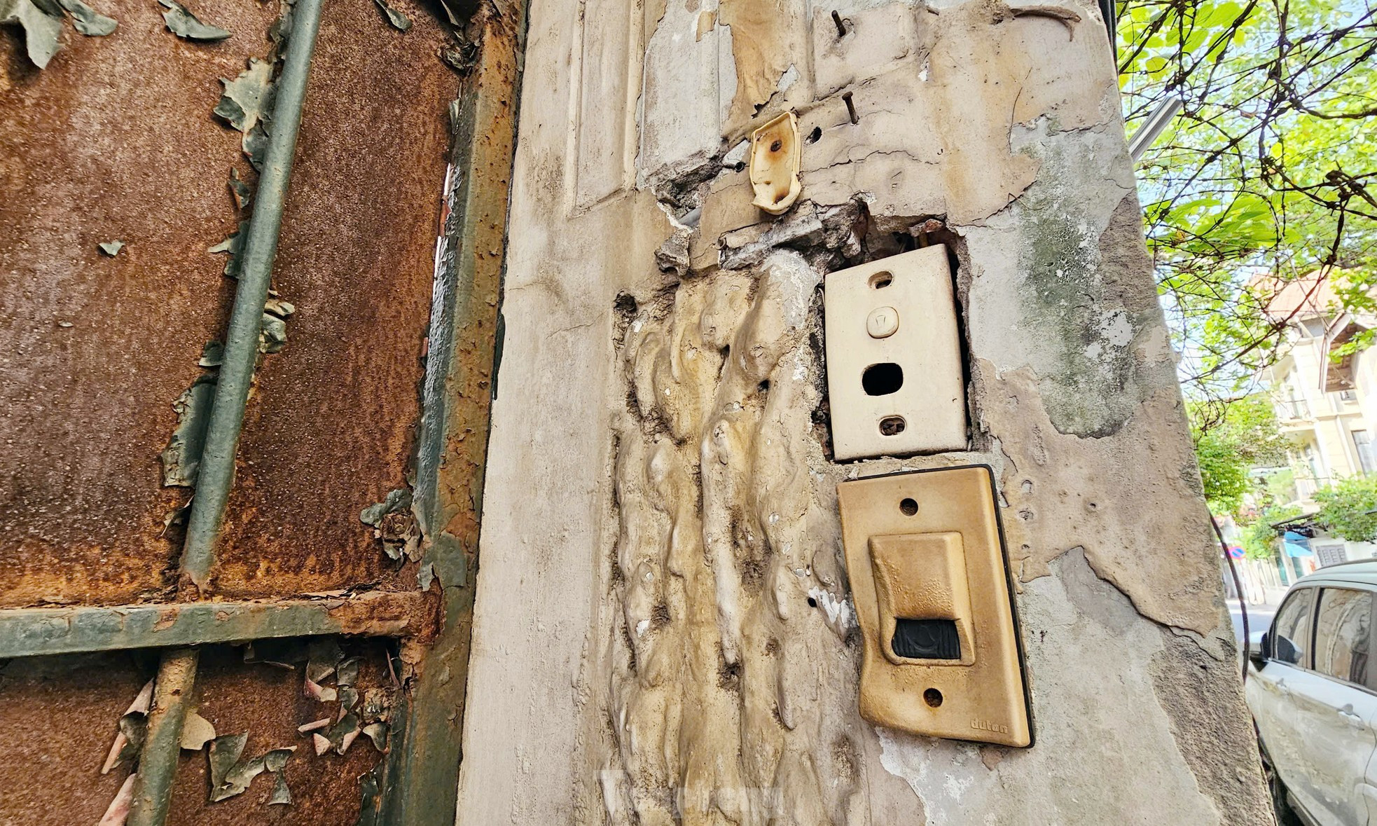 Biệt thự bỏ hoang từng của nguyên Chủ tịch Hà Nội được sử dụng làm trụ sở cơ quan ảnh 7