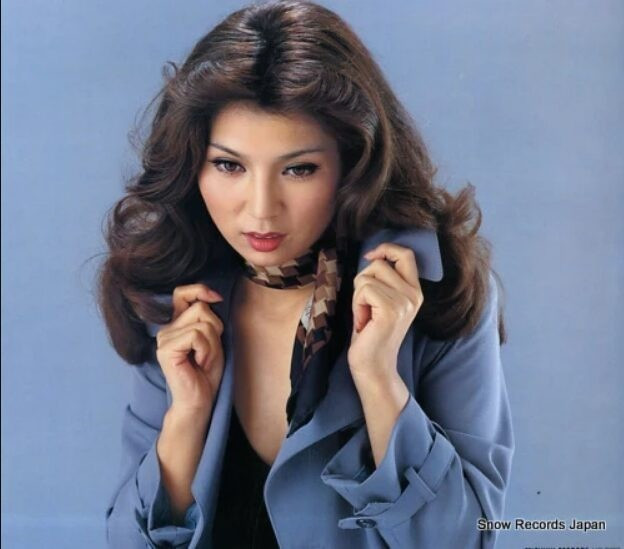 Công ty bán ảnh khỏa thân của nghệ sĩ ảnh 1