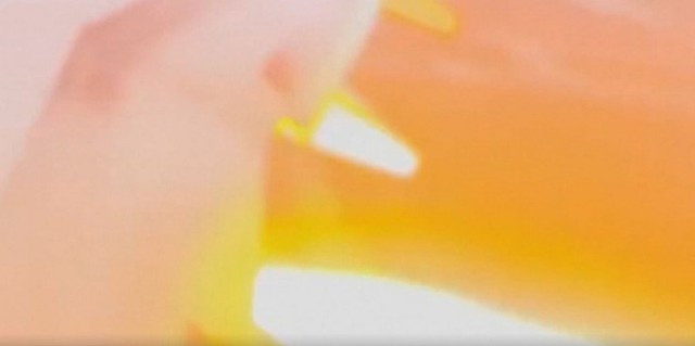 Kinh hoàng: Động cơ máy bay chở 159 người bốc cháy ngùn ngụt, rung lắc mạnh giữa không trung, phi công phải hạ cánh khẩn cấp- Ảnh 3.