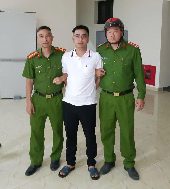 Chân dung Bùi Đình Khánh - Kẻ buôn ma túy trốn chạy qua 5 tỉnh thành sau khi bắn cán bộ công an - Ảnh 4.