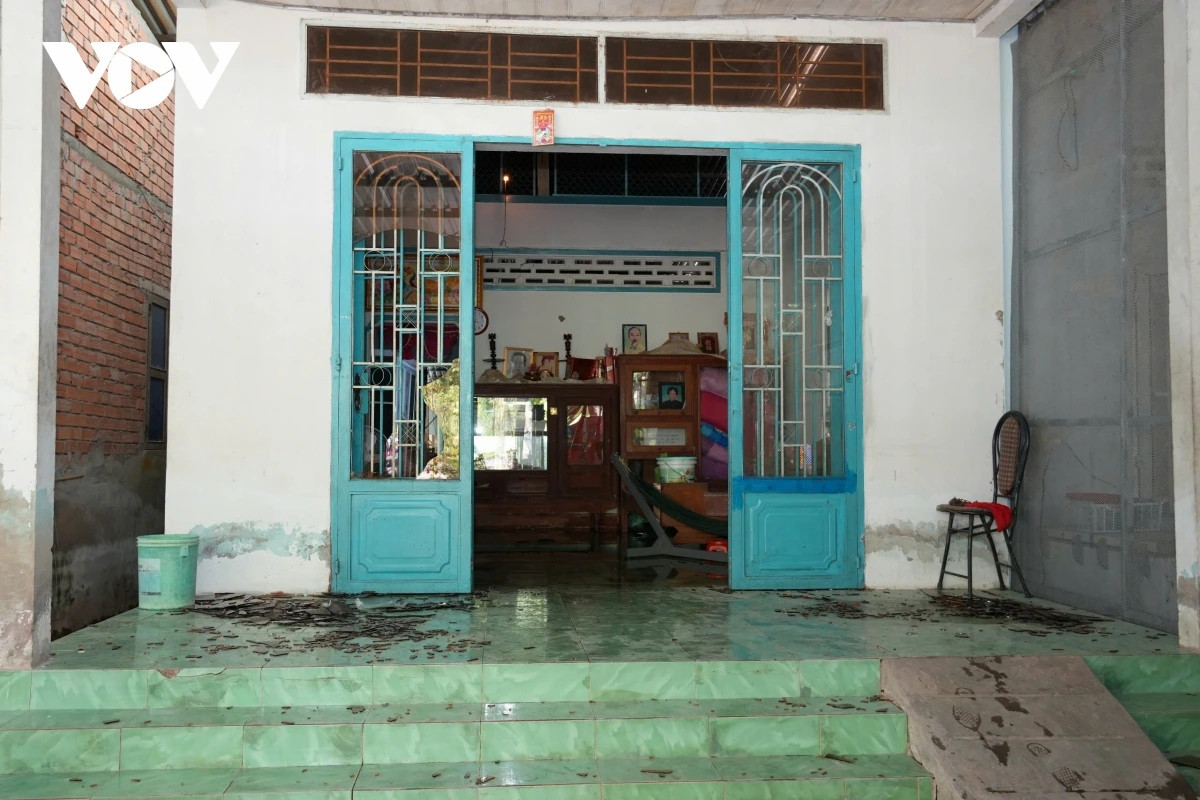 khong che doi tuong ngao da dap pha, dot tai san tai hau giang hinh anh 1