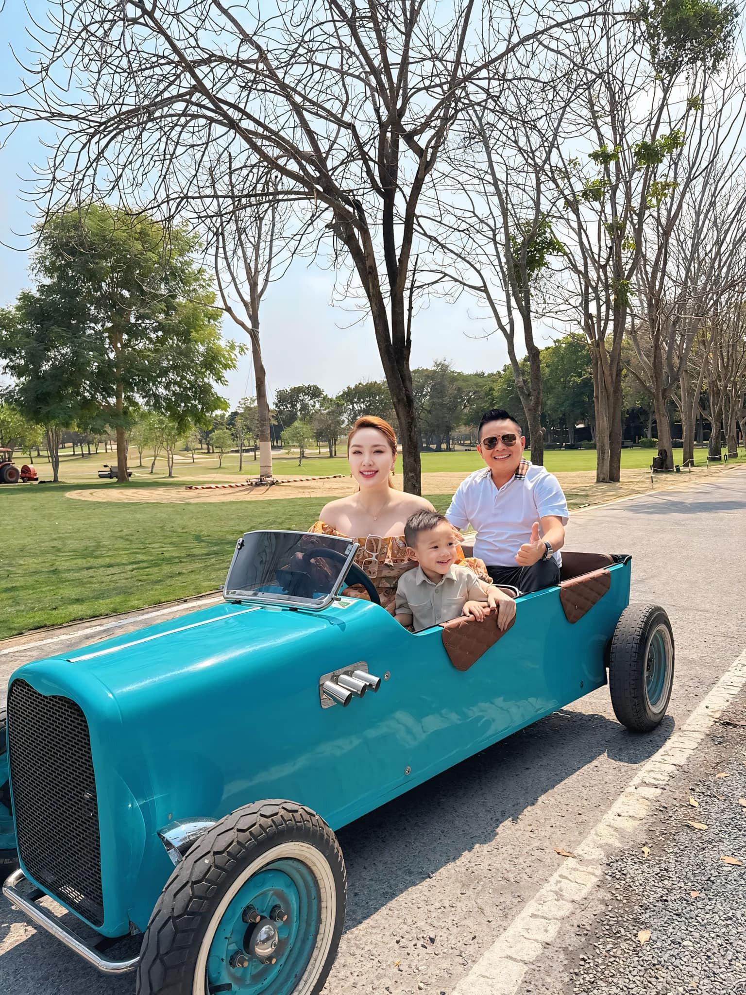 Bảo Thy 'Công chúa bong bóng' U40 xinh trẻ bất ngờ, viên mãn bên chồng con- Ảnh 10.