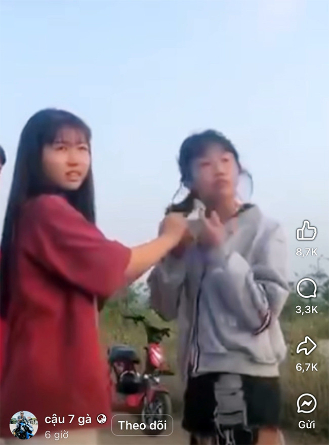 Nữ sinh lớp 8 bị đánh hội đồng, quay clip tung lên mạng- Ảnh 1.