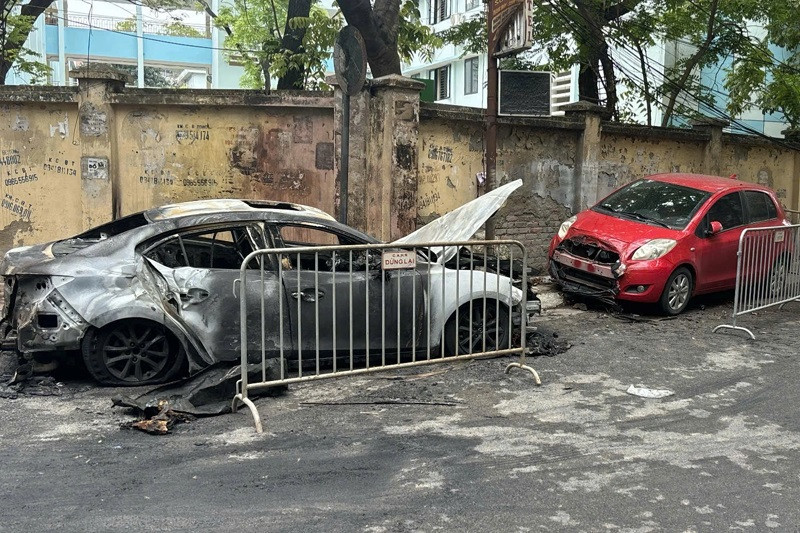 Xe ô tô cháy.jpg