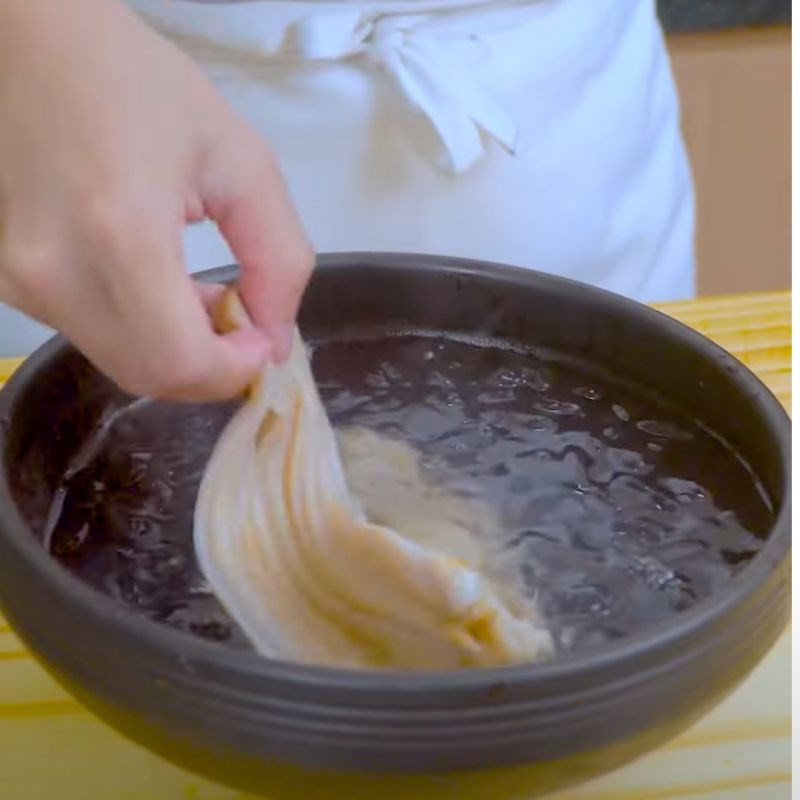 Phương Oanh gây chú ý khi soạn bàn ăn 'fine dining' ốc vòi voi tại gia, cách làm cực dễ tại nhà cho dịp nghỉ lễ 30/4- Ảnh 19.