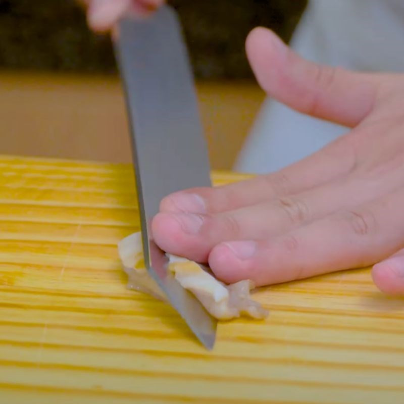 Phương Oanh gây chú ý khi soạn bàn ăn 'fine dining' ốc vòi voi tại gia, cách làm cực dễ tại nhà cho dịp nghỉ lễ 30/4- Ảnh 25.