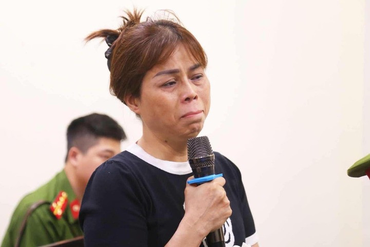 Mẹ nạn nhân bị nhóm