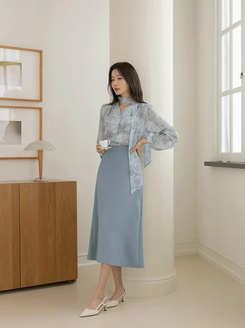 4 mẫu chân váy công sở đang được yêu thích nhất- Ảnh 1.