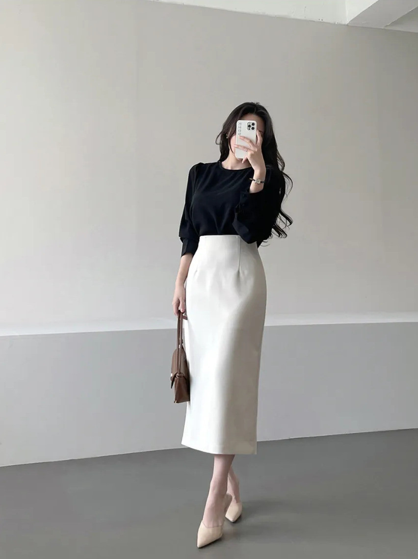 4 mẫu chân váy công sở đang được yêu thích nhất- Ảnh 4.