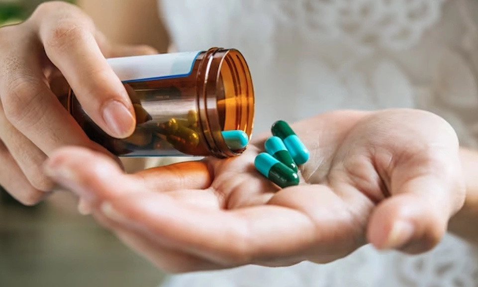 thuoc 1682582315 7101 1682582420jpg copy