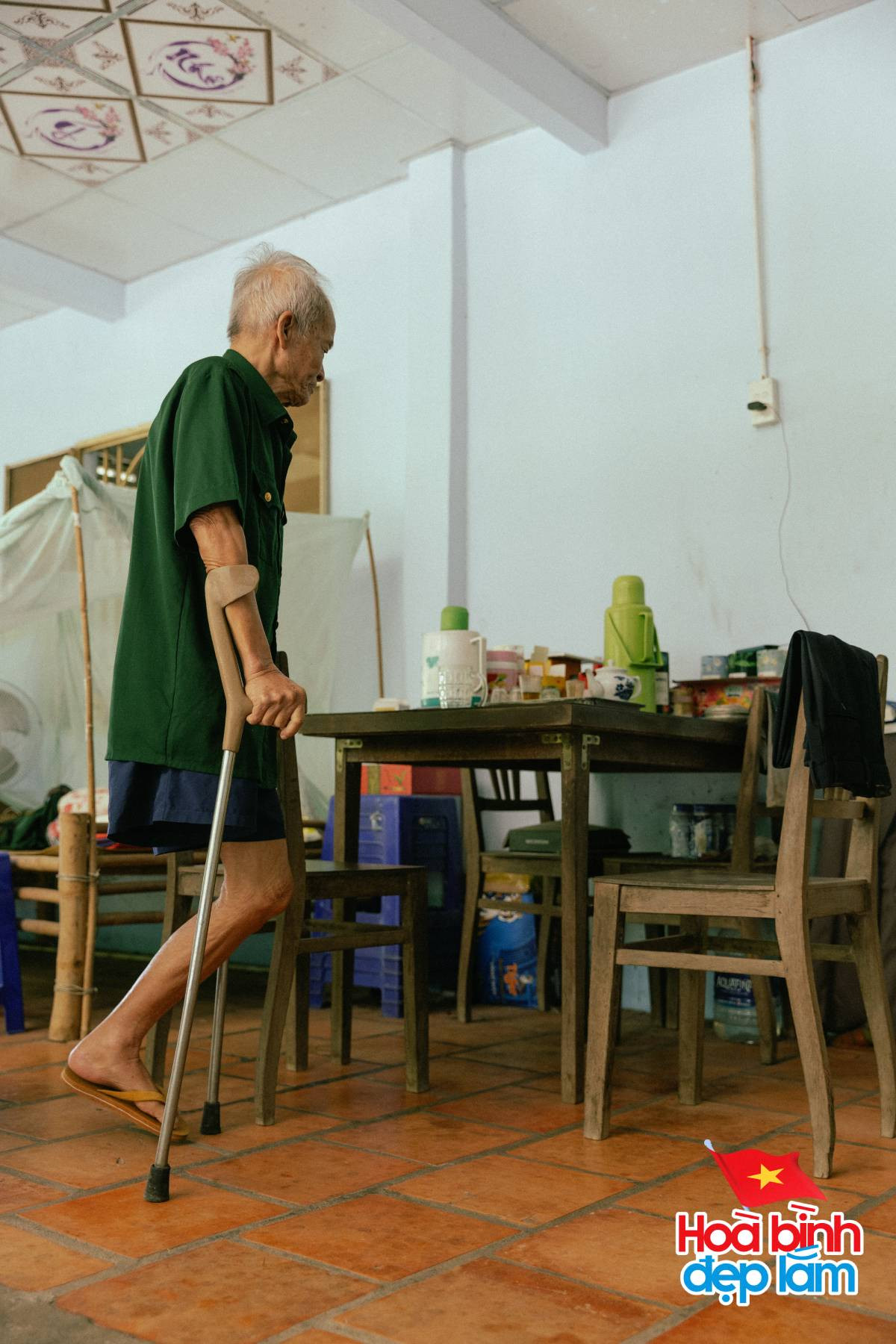 Một đời để thương: Câu chuyện của đôi vợ chồng thương binh chỉ còn một chân và lời hẹn ước giữa bom đạn- Ảnh 5.