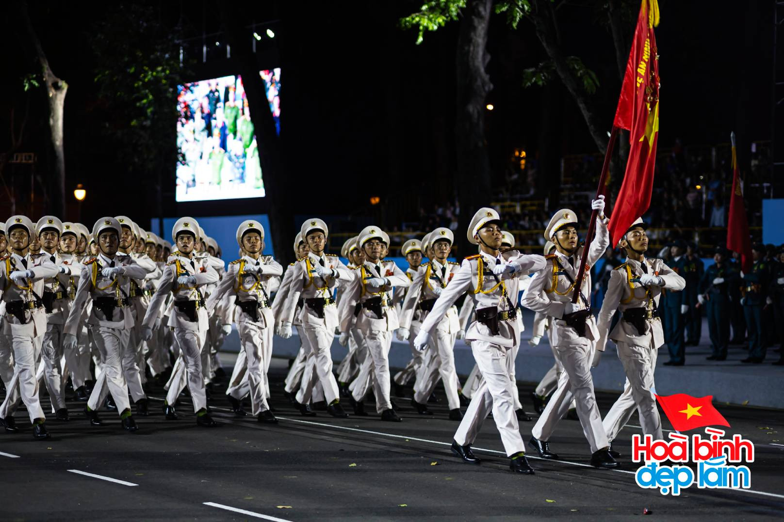 Ngay lúc này: Cận cảnh các khối diễu binh trong buổi tổng hợp luyện lần 2 trên đường Lê Duẩn- Ảnh 9.