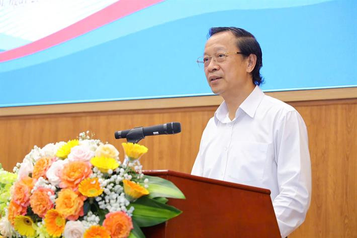 Để tiếng Anh thành ngôn ngữ thứ hai, giáo viên phải nâng cao trình độ- Ảnh 2.