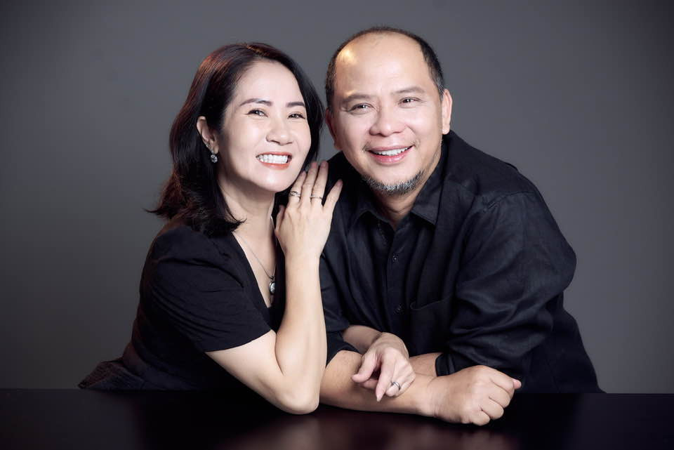 Học sinh ngỗ ngược bị ghét nhất phim '12A và 4H', 30 năm sau lại có cuộc sống hạnh phúc bên vợ là NSƯT- Ảnh 5.