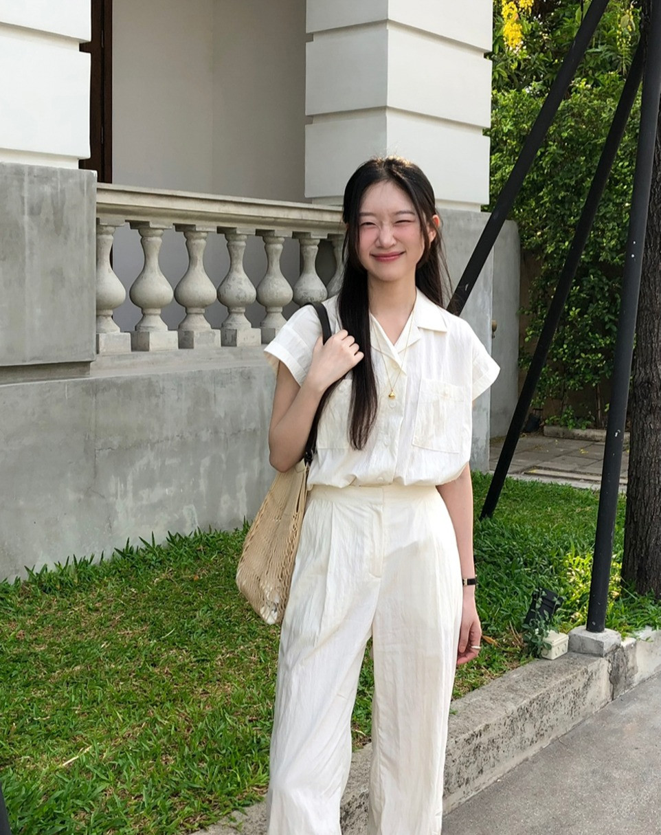 Loại đồ siêu thoáng mát nhưng nên cẩn trọng khi diện tới công sở trong mùa hè- Ảnh 2.