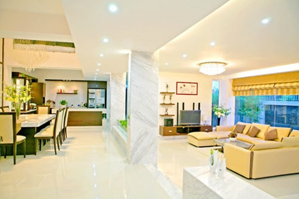 MC Quyền Linh bất ngờ tiết lộ vừa mua biệt thự sân vườn vài trăm mét vuông ở TP.HCM làm của hồi môn cho con gái- Ảnh 20.