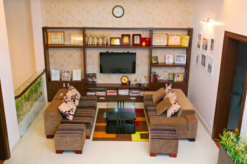 MC Quyền Linh bất ngờ tiết lộ vừa mua biệt thự sân vườn vài trăm mét vuông ở TP.HCM làm của hồi môn cho con gái- Ảnh 27.