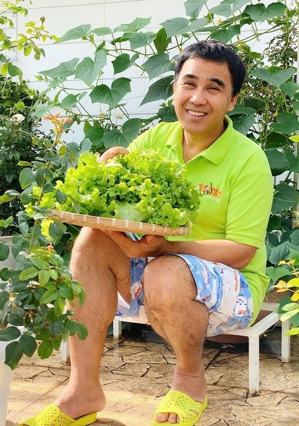 MC Quyền Linh bất ngờ tiết lộ vừa mua biệt thự sân vườn vài trăm mét vuông ở TP.HCM làm của hồi môn cho con gái- Ảnh 8.