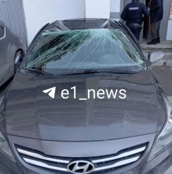 Rơi từ tầng 6 khi đang lau cửa sổ, cụ bà 80 tuổi ở Nga sống sót kỳ diệu- Ảnh 3.