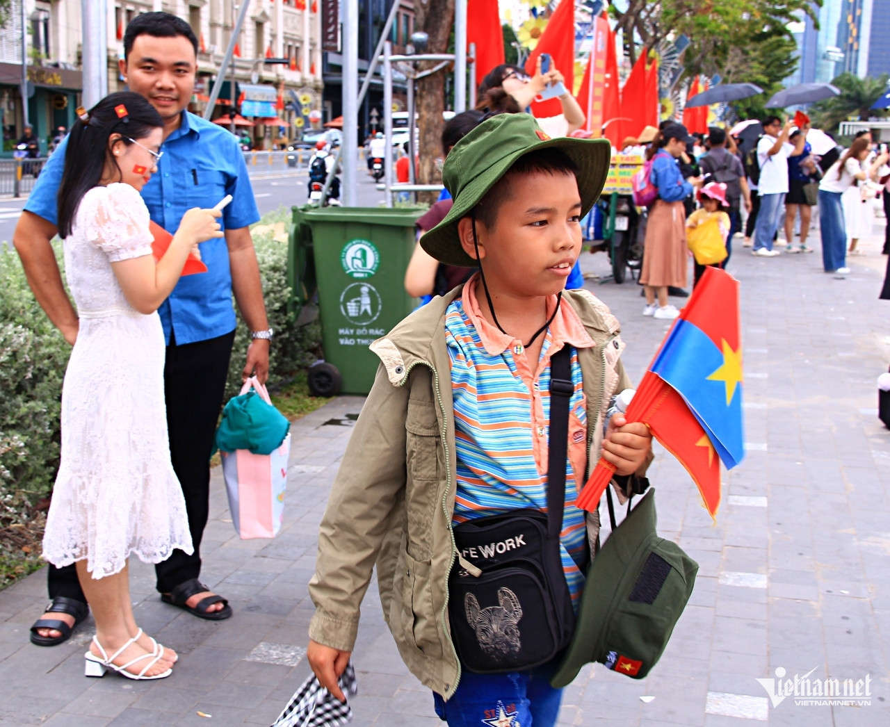 W-ben bach dang 1...JPG.jpg