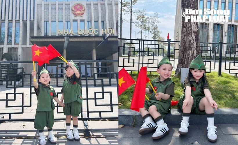 Các em bé được diện bộ trang phục “chiến sĩ nhí”, check in tại khu vực vỉa hè tuyến đường Độc Lập và Quảng trường Ba Đình.