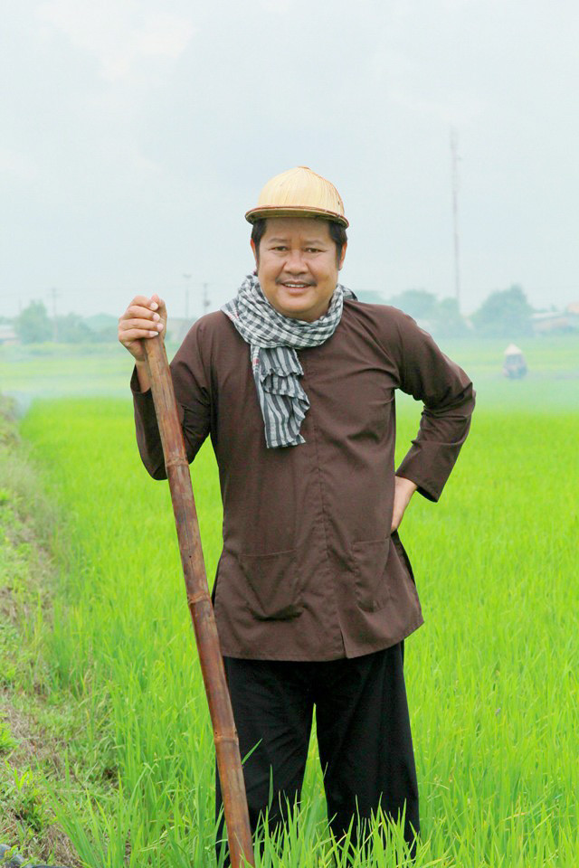 Biệt thự hoành tráng và nhà hàng mặt tiền bề thế của