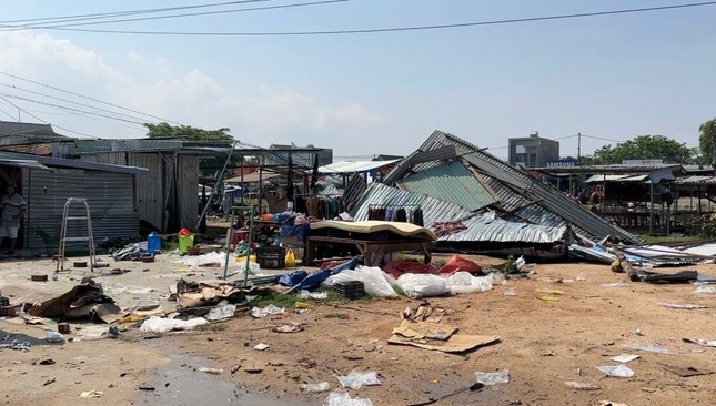 Mưa dông làm tốc mái 69 căn nhà ở Gia Lai ảnh 9