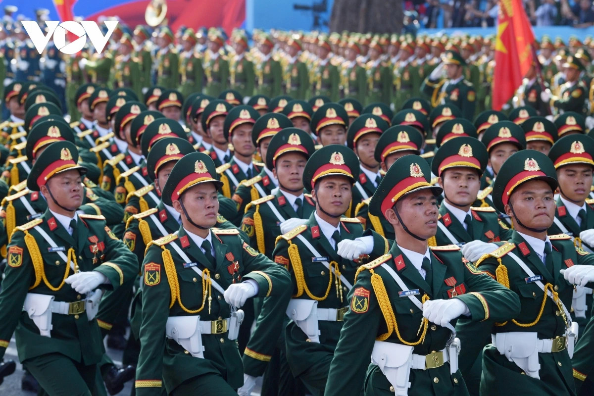 nhung hinh anh an tuong trong buoi tong duyet dieu binh, dieu hanh o tp.hcm hinh anh 1